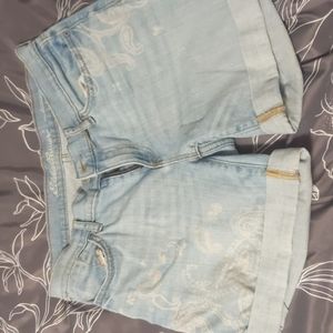 Light wash boyfriend fit shorts